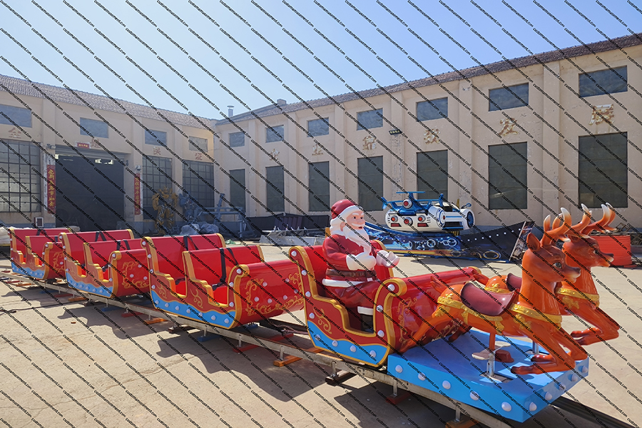 Custom Christmas Trackless Train Rides for Sale in our factory